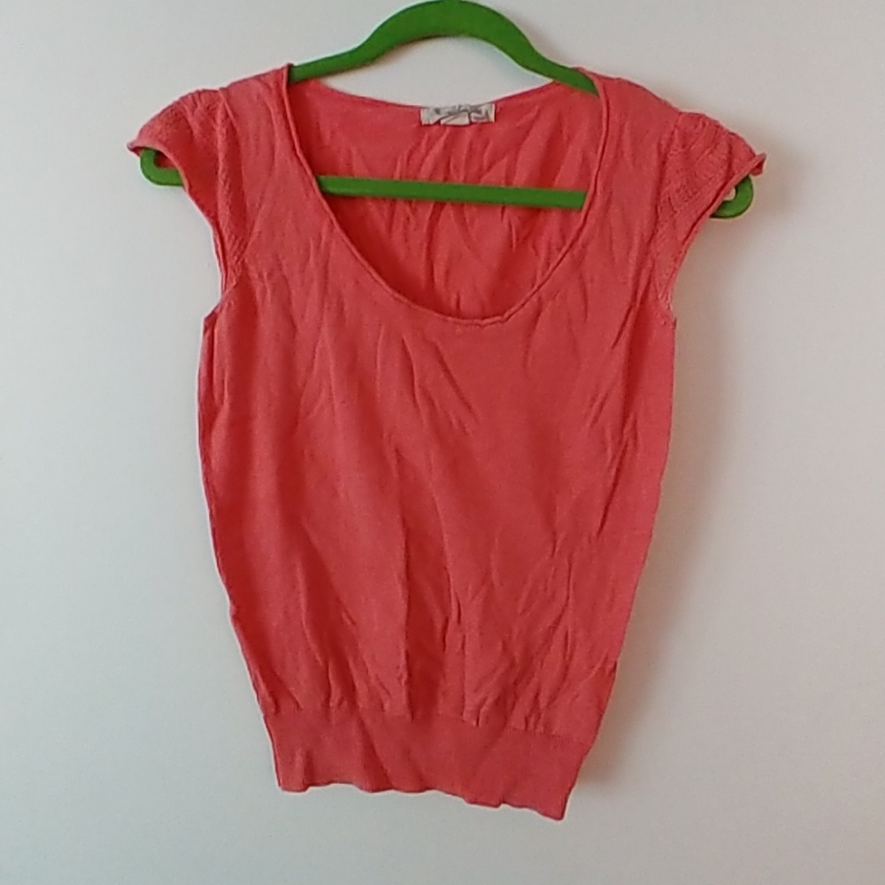 Short sleeve shirt